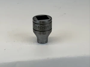 Snap On FS-081, 1/4in. 3/8 Drive 6pt SAE Socket,  1953 Date - USA - Picture 1 of 6