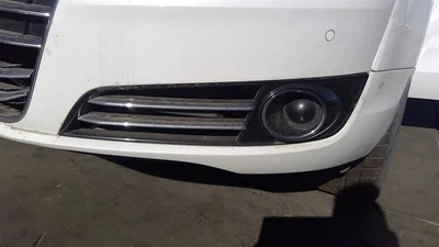 Parrilla de pasajero inferior con control de distancia compatible con 11-14 AUDI A8 sin sensor  Foto 1 de 4