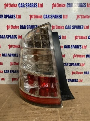 TOYOTA PRIUS HATCHBACK 5DR MK2 NHW20 2009 PASSENGER SIDE REAR TAIL LIGHT LAMP - Image 1 of 4