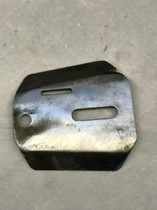 Vintage used PIONEER CHAINSAW 700 bar plate - Picture 1 of 2