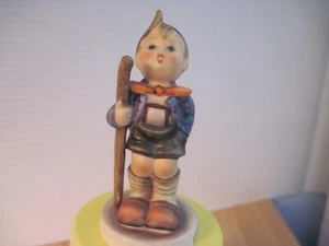 Goebel Hummel kleine Wanderung 4 1/4" große Figur West Germany - Bild 1 von 5