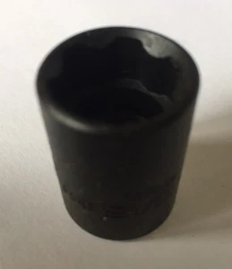NEU Snap-On Werkzeuge 9/16" 3/8" Schraubenschlüssel 6PT Oberflächenantrieb Steckschlüssel DF18 - Bild 1 von 2