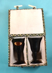 Vintage CHINESISCHE HANDGESCHNITZTE JASPIS SPINAT JADE Sake Tassen Cordial Glas Box 3,1" - Bild 1 von 19