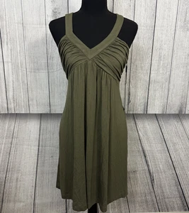 Robe fourreau plissée verte col V femme Calvin Klein taille 6 PDSF 79€ - Photo 1/9