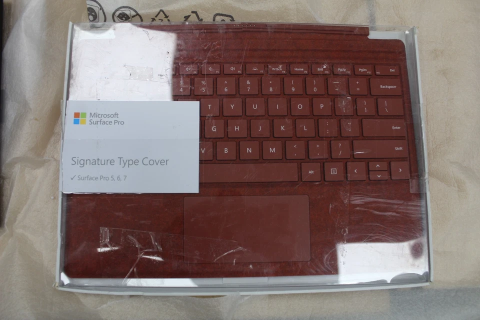 Microsoft FFP-00101 Signature Keyboard Type Cover for Microsoft Surface Pro -... - Image 1 of 1