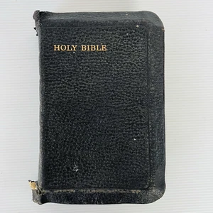 Holy Bible KJV Royal Minion 16mo Leather Black Great Britain Maps Vintage - Picture 1 of 24