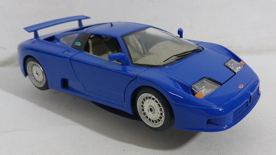 84538 BURAGO 1/18 - Bugatti 110 EB - Immagine 1 di 4