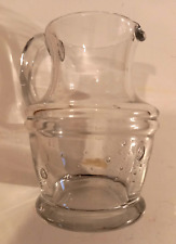 Kleiner Glaskrug mit Ausgießer und Henkel - ca. 12 cm hoch