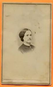 CDV Eaton, OH, Ritratto di giovane donna, di Rhea, circa 1860 timbro posteriore - Foto 1 di 3