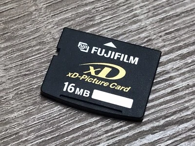 Vintage XD Picture Card 16 mb Fujifilm Memory card for camera - Image 1 of 4