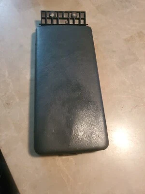 Крышка подлокотника передняя центральная консоль кабриолет компрессор 97-04 Mercedes SLK230  - Изображение 1 из 4