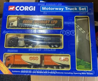 Corgi 60020 Motorway Truck Set 3 Trucks & Playmat NEW - Image 1 of 4