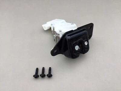 2014 2015 2016 Jeep Cherokee Tailgate Latch LiftGate Lock Actuator OEM - Image 1 of 4