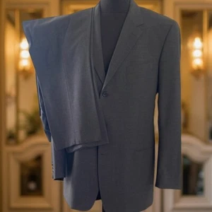 Hugo Boss Einstein Sigma Suite 44L - UnWorn! -Men's Classic Dark Charcoal Suite - Picture 1 of 7
