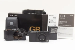 Ricoh GR digital II 2 compact Working - Picture 1 of 10