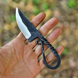 Handmade Viking knife - Hand Forged Celtic Pocket Knife EDC Full Tang Predator.. - Picture 1 of 4