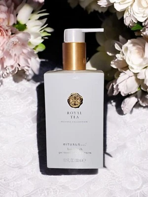 Rituals Rojal Tea Hand Wash Handseife holzig grüner Tee Glückseligkeit luxuriös - Bild 1 von 4
