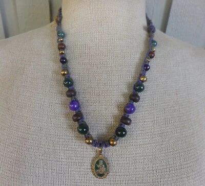 Collar de cáñamo ajustable amuleto budista con cuentas de piedras preciosas de ágata musgo amatista Foto 1 de 4