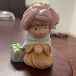 Vintage 1986 Avon Melchior King Heavenly Blessings Nativity Figurine Replacement - Picture 1 of 3