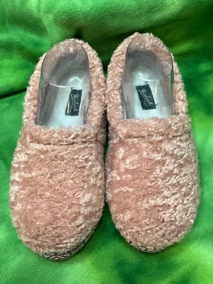 Zapatillas Woolrich Rosa Puff Polar Zapatos Espuma con Memoria Para Mujer Talla 7 Cálidas Cómodas Foto 1 de 4