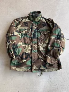 Cappotto da campo mimetico vintage Alpha Industries Woodland clima freddo - Foto 1 di 8
