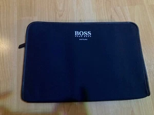 Neu Original Hugo Boss Parfums 35x24cm Laptoptasche Notebook Tasche dunkelblau - Bild 1 von 2