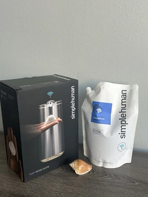 Bomba con sensor de espuma recargable Simplehuman de 10 oz + 28 oz. Jabón Agua Manantial ¡NUEVO! Foto 1 de 4