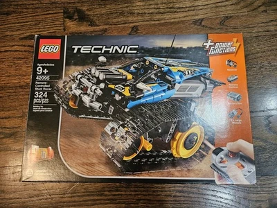 LEGO TECHNIC Remote-Controlled Stunt Racer 42095, complete, tested - Image 1 of 4