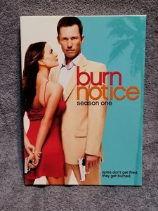 Burn Notice: The Complete First Season 1 (4 Disc DVD Set) VG-NM Condition - Imagen 1 de 3