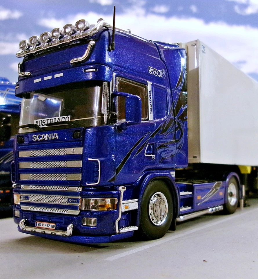 Scania 164 "Blue Shark" - Tekno cod. 72575 - Immagine 1 di 4