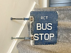 VINTAGE 50'S WELSH RHONDDA RCT BUS STOP METAL SIGN TRANSPORTATION MUSEUM DISPLAY - Picture 1 of 12