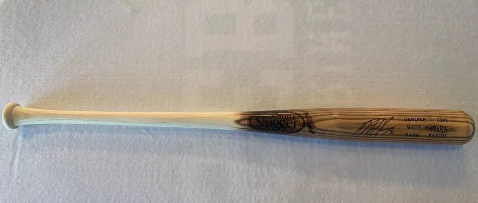 Bate autografiado por Matt Harvey Foto 1 de 4