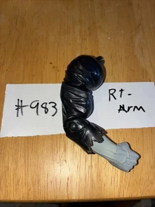 Mattel DC Universe Classics Solomon Grundy rechter Arm BAF Teil CNC #P-983 - Bild 1 von 1