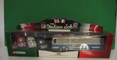 CORGI THE ITALIAN JOB MINI SET DE TRES PIEZAS CON ENTRENADOR AZUL Y BLANCO Nº 36502 Foto 1 de 4