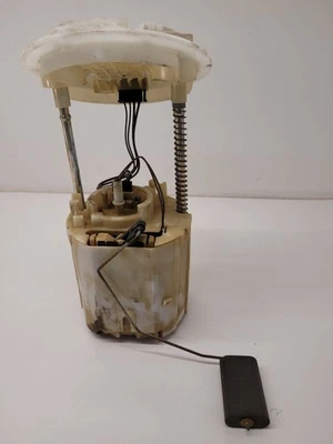 05-16 CHRYSLER 300 LH Driver Fuel Pump Assembly Fuel Tank Mounted 04581409AG - Изображение 1 из 4