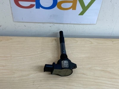 MERCEDES BENZ E63 C63 S63 W204 W212 AMG 6.2 V8 PETROL IGNITION COIL A1569060500 - Image 1 of 4