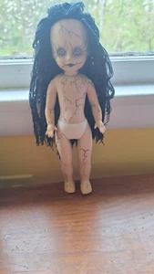 2001 LIVING DEAD DOLLS TM Mezco Toyz LLC fehlende Verpackung - Bild 1 von 5