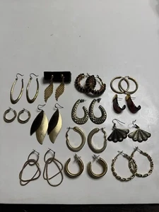 Lote De 13 Divertidos Pendientes Vintage Mezcla Perforada Cuelga Tachuelas Tono Dorado - Imagen 1 de 23
