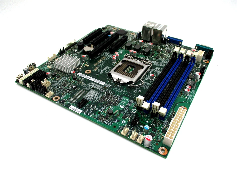 Intel S1200V3RP  Server DDR3 LGA 1150 Motherboard P/N: G62252-408 Tested Working - Image 1 of 4