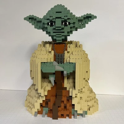 LEGO Star Wars 7194 Yoda Set/ Instructions NICE - Image 1 of 4