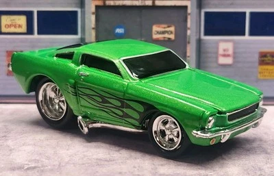 Funline 2000 escala 1:64 máquinas musculares • Ford Mustang 1966 verde [suelto] Foto 1 de 4