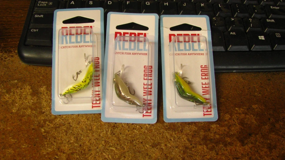 Rebel "wee frog", 1 1/2", 1/8 oz, 3 ct, 3 colores, envío gratuito Foto 1 de 4