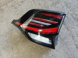 KIA SPORTAGE MK5 2022-ON PASSENGER REAR LIGHT OUTER N/S LEFT 92401R2100 ~ - Picture 1 of 3