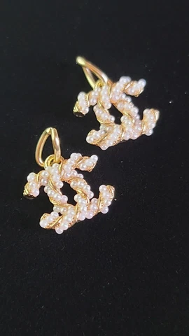 Gold , Ivory Chanel buttons 2pc, 20mm Cover
