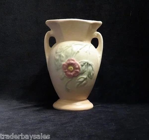 Original HULL Pottery Small DOGWOOD VASE 516-4 3/4" - mid-1940's - Picture 1 of 3
