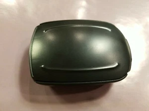 1-Hearing Aid Case Hard Small Storage Box for BTE, ITC, CIC Protector - Picture 1 of 2