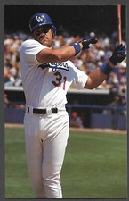 1993 BARRY COLLA Mike Piazza DODGERS  UNSIGNED  3-1/2 x 5-1/2  PHOTO POSTCARD #5