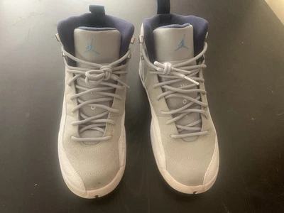 Air Jordan Retro 12 University Azul Gris GS Niños Talla 6.5Y 153265-007 GC #23 Foto 1 de 4
