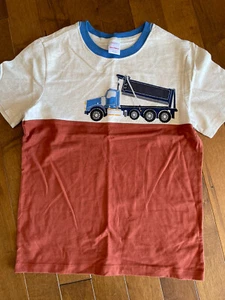 New Hanna Andersson Boys Short Sleeve Cotton Tee Shirt Construction Truck 10 140 - Picture 1 of 3