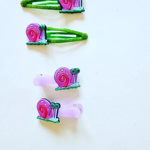 Handgefertigte Haarschleifen - Kinder Shows - Spongebob #11 Haarspangen - Bild 1 von 3